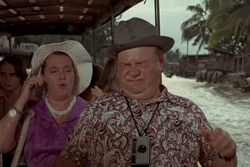 El hombre de la pistola de oro 1974