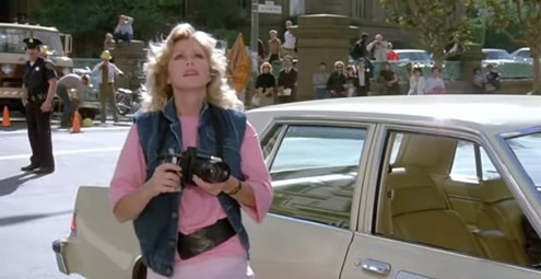 La mujer de rojo 1984